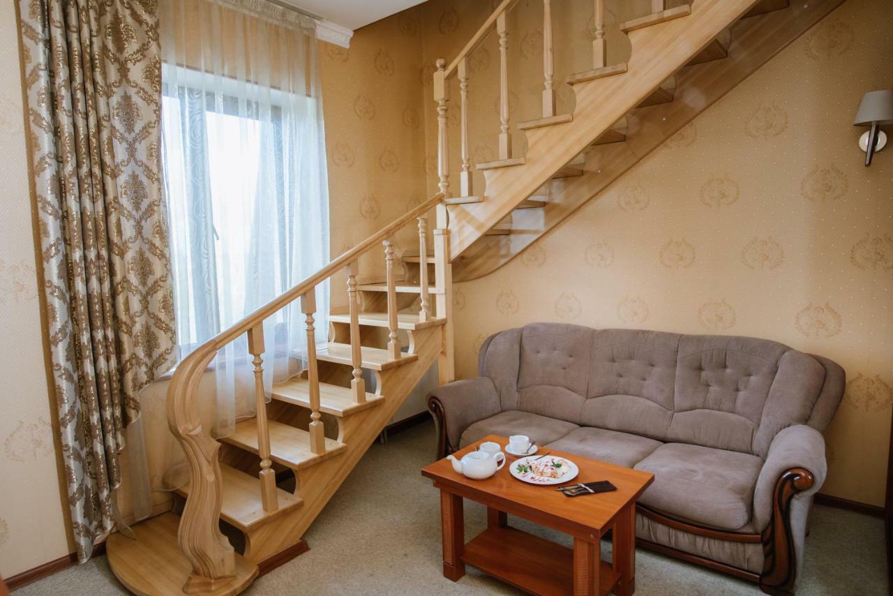 Курортний Готель Золота Корона Truskavets Exterior foto