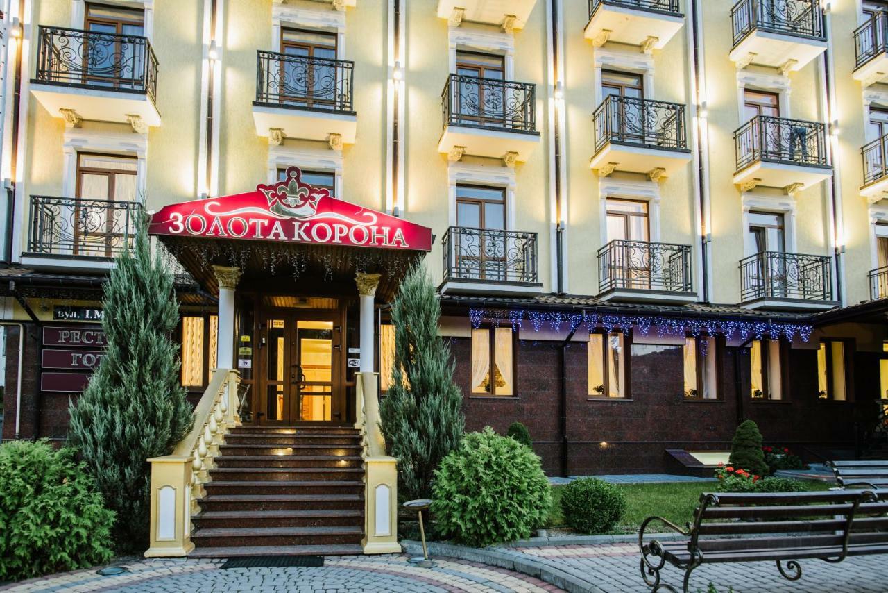 Курортний Готель Золота Корона Truskavets Exterior foto